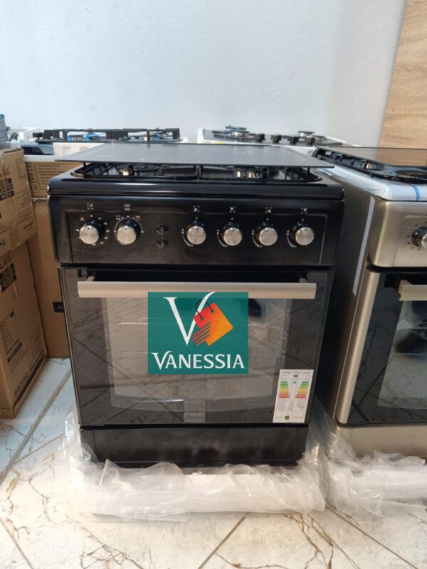Cuisinière marque atlas noir ventiller